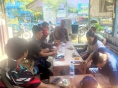 Cegah Kenakalan Remaja, Polsek Kapas Bojonegoro Intensifkan Patroli Dialogis