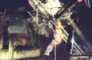Angin Puting Beliung Hantam Lamongan, Warga Turi Panik Berlarian