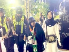 Aksi Sigap Polwan Bojonegoro Layani Calon Haji, Lansia Jadi Prioritas