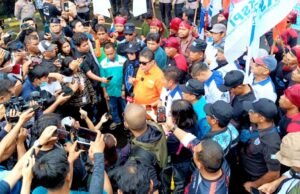 Buruh Ancam Turun Besar-Besaran Tolak Permenaker Outsourcing