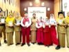 Kepala SDN di Bojonegoro Raih Penghargaan Nasional, Bukunya Bikin Haru