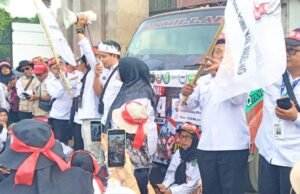DPR RI Janjikan Regulasi Baru untuk Guru Swasta, Ini Hasil Demo PGMM