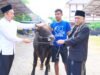 Polres Bojonegoro Tebar 22 Sapi dan 40 Kambing Kurban untuk Warga
