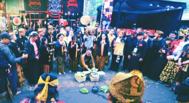 Ngarak Banteng 1 Suro Kembali Digelar, Songgoriti Siap Jadi Pusat Wisata Budaya Kota Batu