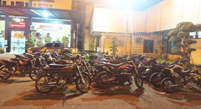 Patroli Besar Polres Lamongan Sikat Puluhan Motor Knalpot Brong