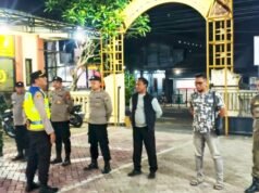 Patroli Hingga Larut Malam, TNI Polri Jaga Mantup Lamongan Tetap Kondusif