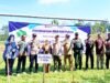 TNI dan Warga Sambeng Lamongan Tanam 500 Pohon, Lingkungan Makin Hijau