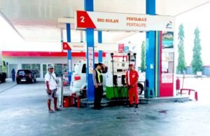 Harga Pertamax Naik, Polsek Padangan Bojonegoro Siaga di SPBU