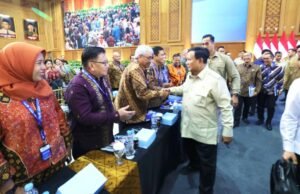 Presiden Prabowo Bongkar Kunci Negara Maju, Berani Akui Kekurangan