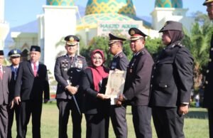 Hari Bhayangkara ke-80, Bupati Magetan Berikan Piagam Penghargaan