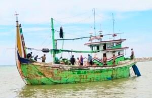 KMN ENTOK Hilang Kontak di Perairan Kangean, Satpolairud Lamongan Bergerak Cepat