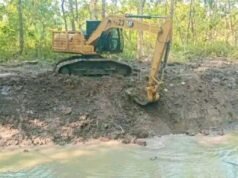 Lawan Kekeringan, Pemkab Bojonegoro Normalisasi Kali di Purwosari
