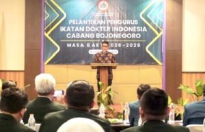 77 Pengurus IDI Bojonegoro Dilantik, Bupati Setyo Wahono Ungkap Tantangan Kesehatan Baru