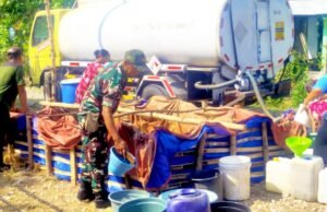 Gerak Cepat, Kodim Bojonegoro Kirim 16 Ribu Liter Air untuk Warga Terdampak Kekeringan