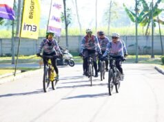 Pangdivif 2 Kostrad Lepas Ratusan Peserta Fun Bike HUT ke-60 Brigif 18