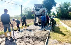 TMMD 129 Bojonegoro Bergerak Cepat, Jalan Dusun Mundu Kini Dicor Beton