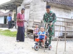 Momen Mengharukan TMMD 129, Prajurit TNI Jadi Sahabat Anak-anak Desa Kesongo