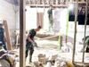 Gotong Royong Tanpa Henti, Satgas TMMD 129 Bojonegoro Percepat Renovasi Rumah Warga