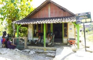 TMMD 129 Bojonegoro Wujudkan Harapan Baru, Rumah Pak Kasiman Direhab