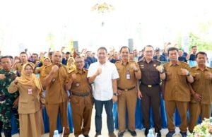 Bupati Setyo Wahono Genjot Gayatri, 4.400 Keluarga Bojonegoro Dapat Ayam Petelur