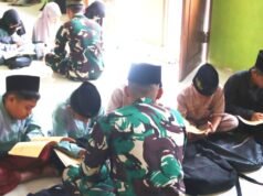 Bukan Hanya Bangun Jalan, Satgas TMMD Bojonegoro Kini Jadi Guru Mengaji Anak Desa