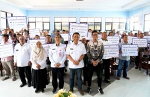 Bupati Setyo Wahono Salurkan Bantuan untuk 99 Kelompok Tani, Ketahanan Pangan Bojonegoro Kian Kuat
