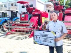 Combine Harvester Baru Bikin Petani Bojonegoro Optimistis