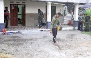 Bukan Cuma Bangun Jalan, Satgas TMMD Bojonegoro Beri Teladan Disiplin di Kesongo