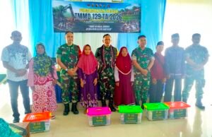 TMMD 129 Bojonegoro Salurkan 100 Paket Sembako untuk Warga Kurang Mampu di Desa Kesongo