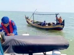 Kapal Nelayan Mati Mesin di Laut Paciran, Satpolairud Lamongan Bergerak Cepat