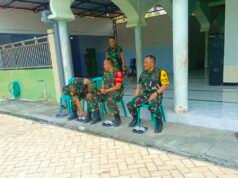 TMMD 129 Bojonegoro: Ketua Tim Wasev dan Dansatgas Sholat Jumat Bersama Warga Desa Kesongo