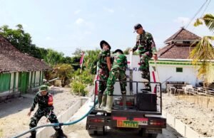 TMMD ke 129 Bojonegoro Salurkan Air Bersih ke Warga Dusun Krebet yang Dilanda Kekeringan