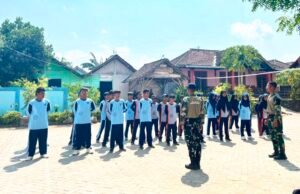 Satgas TMMD Bojonegoro Latih PBB, Pelajar Kesongo Makin Disiplin