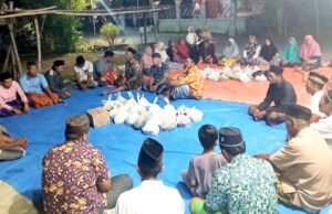 HUT RI ke-81, Warga Bayem Bayemgede Kepohbaru Bojonegoro Gelar Tasyakuran dan Doakan Korban Gempa Flores