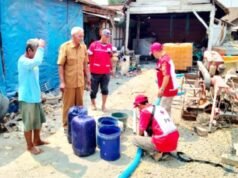 Kemarau Panjang, PMI Bojonegoro Kirim 10.000 Liter Air ke Ngorogunung