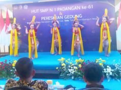 Tari Serampat Bikin Peresmian SMPN 1 Padangan Bojonegoro Makin Meriah