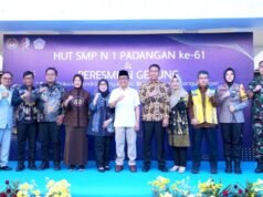 Menko PMK Pratikno Pulang ke SMPN 1 Padangan Bojonegoro, Pesannya Bikin Siswa Terharu
