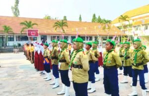 PBB Kreasi HUT RI di Modo Lamongan Bikin Pelajar Tampil Memukau